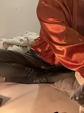 Snapshot of Mrbighardcock chatting on 01/16/25, 08:22 Mrbighardcock online show from 01/16/25, 08:22