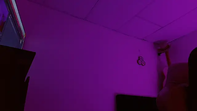 Dakota bumm online show from 11/17/25, 08:25