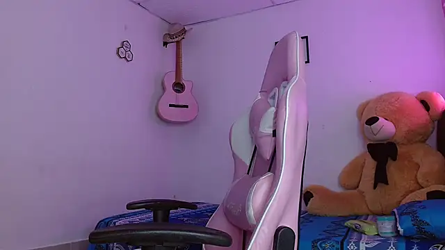 Dakota bumm online show from 11/23/25, 02:28