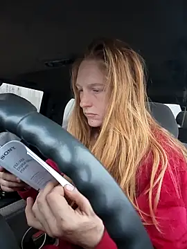 Snapshot of GoldenFlameGoddess chatting on 12/19/25, 04:03 GoldenFlameGoddess online show from 12/19/25, 04:03