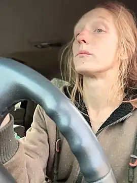 Snapshot of GoldenFlameGoddess chatting on 12/20/25, 09:22 GoldenFlameGoddess online show from 12/20/25, 09:22