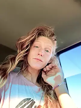 Snapshot of GoldenFlameGoddess chatting on 01/11/26, 07:08 GoldenFlameGoddess online show from 01/11/26, 07:08