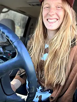 Snapshot of GoldenFlameGoddess chatting on 01/18/26, 07:17 GoldenFlameGoddess online show from 01/18/26, 07:17