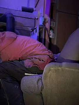 Snapshot of GoldenFlameGoddess chatting on 03/01/26, 04:58 GoldenFlameGoddess online show from 03/01/26, 04:58