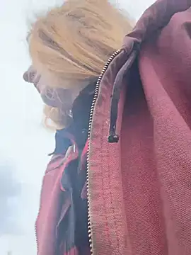 Snapshot of GoldenFlameGoddess chatting on 03/01/26, 05:48 GoldenFlameGoddess online show from 03/01/26, 05:48