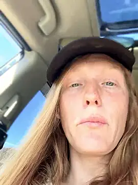 GoldenFlameGoddess online show from 03/23/26, 08:13