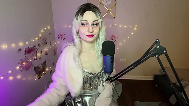 Starr1123 online show from 02/06/26, 04:28