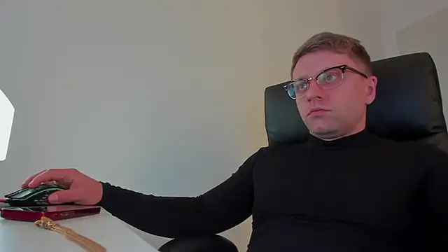 Findom guy online show from 03/19/25, 03:51