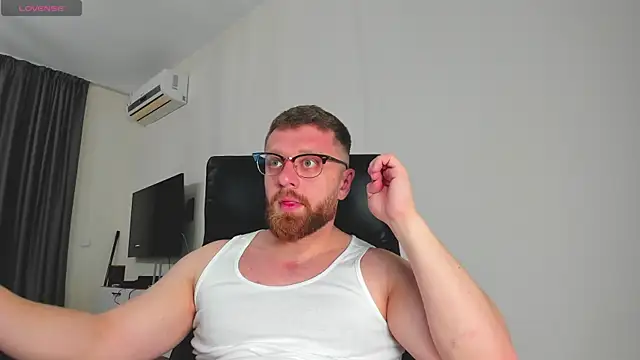 Findom guy online show from 03/03/26, 10:43