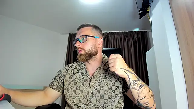 Findom guy online show from 07/12/26, 03:47