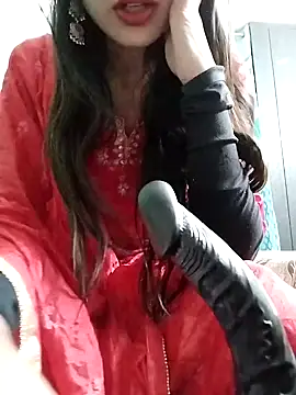 Snapshot of Noor_Darliing chatting on 01/27/25, 03:07 Noor Darliing online show from 01/27/25, 03:07