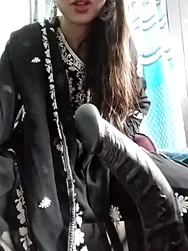 Snapshot of Noor_Darliing chatting on 02/10/25, 06:03 Noor Darliing online show from 02/10/25, 06:03