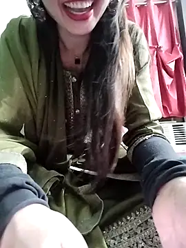 Noor Darliing online show from 05/05/26, 03:42
