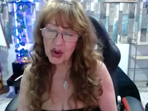 KarimaSarabe online show from 12/04/24, 03:37