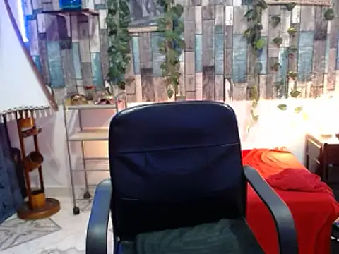 KarimaSarabe online show from 02/12/25, 09:01