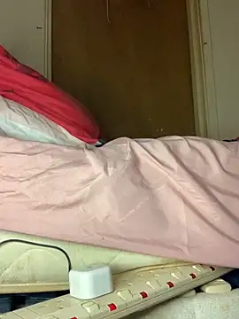 Snapshot of Sissynipple69 chatting on 02/20/26, 06:26 Sissynipple69 online show from 02/20/26, 06:26