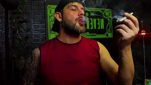 Snapshot of LexXHardy chatting on 12/15/25, 07:29 LexXHardy online show from 12/15/25, 07:29