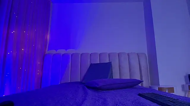  sex mia online show from 02/02/26, 07:23