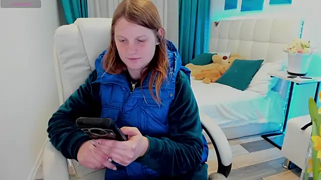 Kathlyn  Heath online show from 03/08/25, 08:35