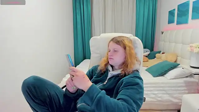 Kathlyn  Heath online show from 10/25/25, 06:24