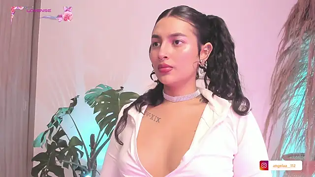 Anngel 1 online show from 09/24/25, 04:21