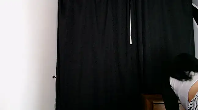 Snapshot of Isa_Maiden1 chatting on 03/05/25, 09:48 Isa Maiden1 online show from 03/05/25, 09:48