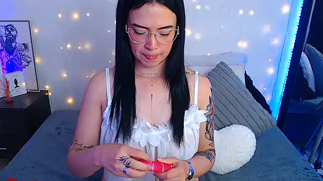 Isa Maiden1 online show from 07/23/26, 05:22