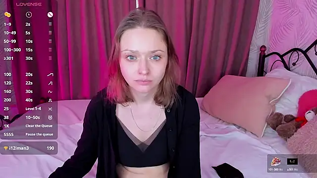 Snapshot of Linda_Bryant chatting on 03/07/25, 04:02 Linda Bryant online show from 03/07/25, 04:02