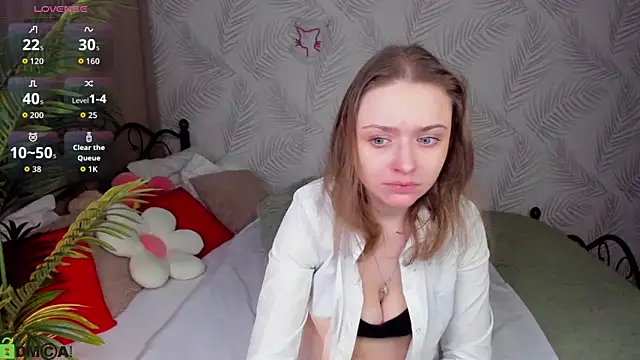 Linda Bryant online show from 03/12/26, 01:01