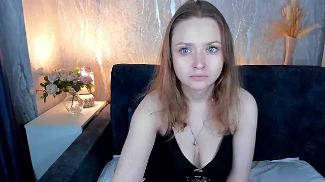 Snapshot of Linda_Bryant chatting on 07/12/26, 12:12 Linda Bryant online show from 07/12/26, 12:12