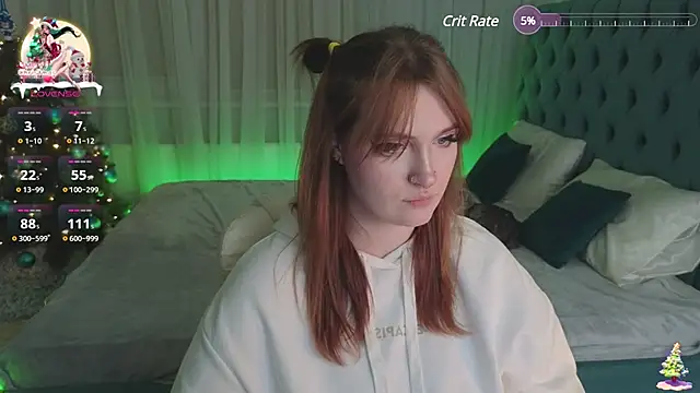 Snapshot of _Chlo__e chatting on 01/06/25, 04:04 Chlo e online show from 01/06/25, 04:04