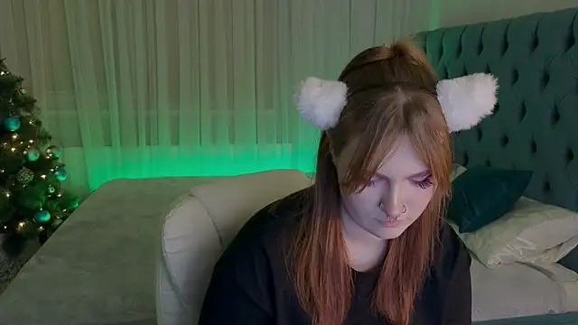 Snapshot of _Chlo__e chatting on 01/22/25, 09:54 Chlo e online show from 01/22/25, 09:54