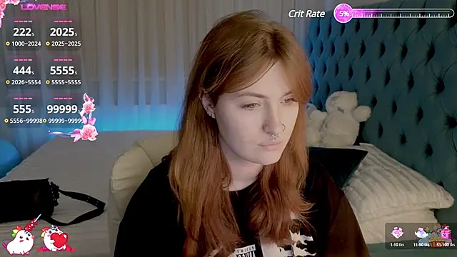 Snapshot of _Chlo__e chatting on 02/09/25, 10:11 Chlo e online show from 02/09/25, 10:11