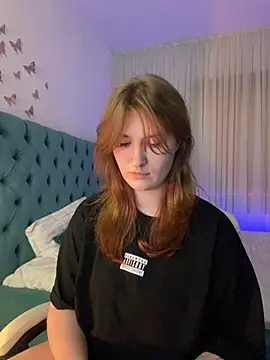 Snapshot of _Chlo__e chatting on 03/14/25, 02:31 Chlo e online show from 03/14/25, 02:31