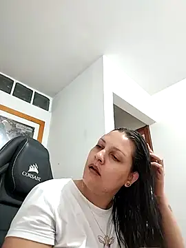 Mia Hampton online show from 02/17/26, 09:10