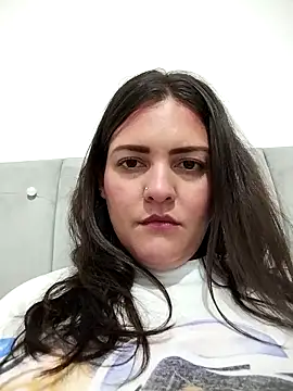 Mia Hampton online show from 04/01/26, 09:34