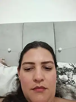 Mia Hampton online show from 07/02/26, 09:43