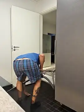 DarrenSullivanSlut online show from 02/05/25, 11:55