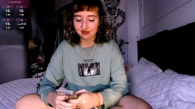 Cosmo Riri online show from 01/11/25, 07:28