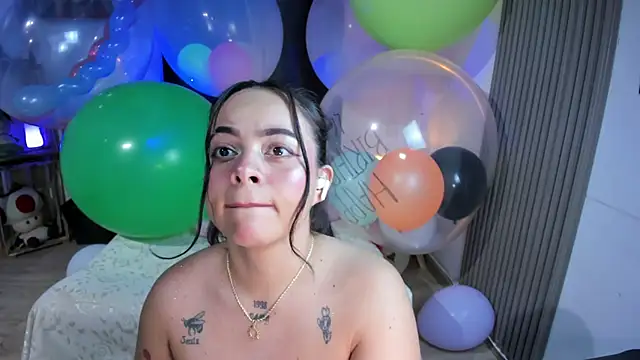 Cuttiealice online show from 01/24/25, 11:34