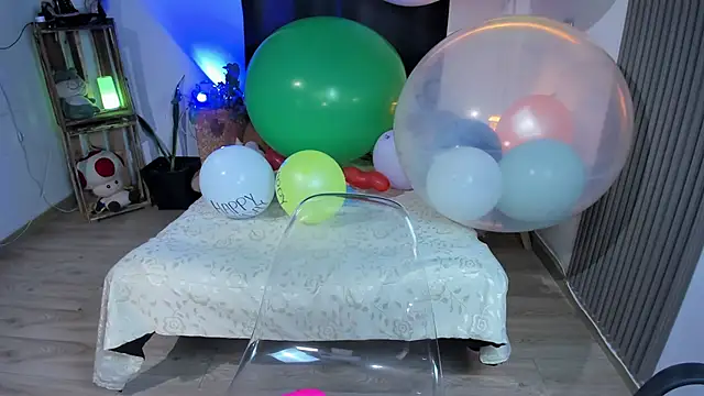 Cuttiealice online show from 01/26/25, 05:02