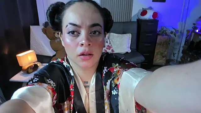 Cuttiealice online show from 03/04/25, 02:42