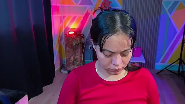 Cuttiealice online show from 10/07/25, 11:29