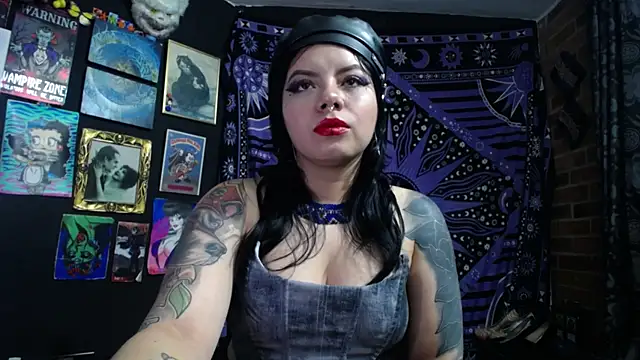 Yourmadame P online show from 09/19/25, 12:34