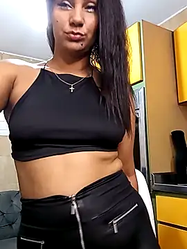 Snapshot of Leticia_goddes chatting on 02/28/25, 03:15 Leticia goddes online show from 02/28/25, 03:15