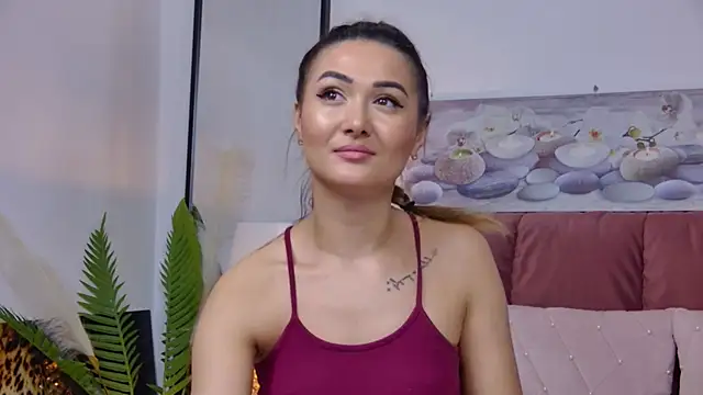 Snapshot of NicolLopeze chatting on 02/08/25, 04:36 NicolLopeze online show from 02/08/25, 04:36