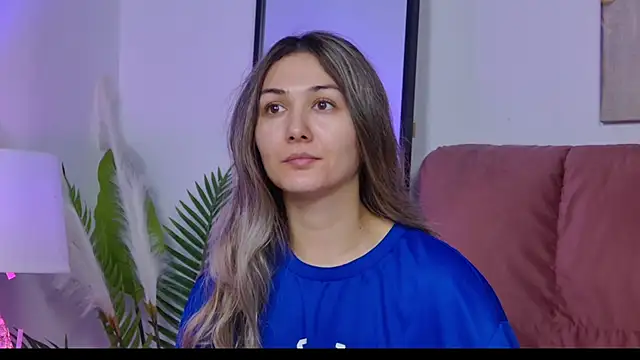 NicolLopeze online show from 11/27/25, 07:32