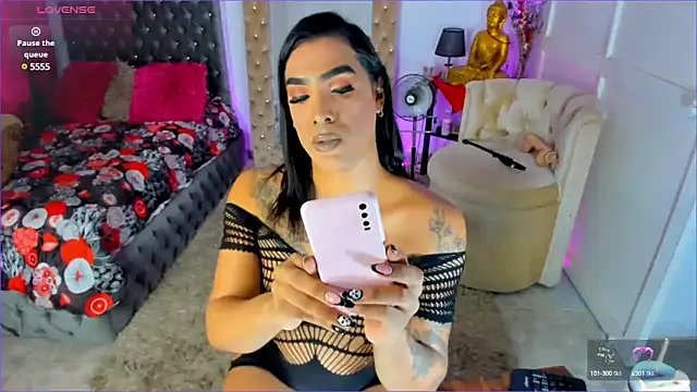 Samra Naugthy online show from 02/23/25, 08:22