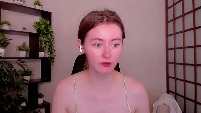 KateCuddle online show from 06/30/26, 02:45