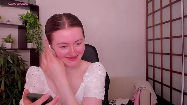 KateCuddle online show from 07/02/26, 03:23